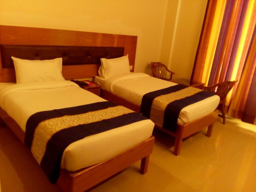 Red Carpet Hotels Νόιντα Εξωτερικό φωτογραφία
